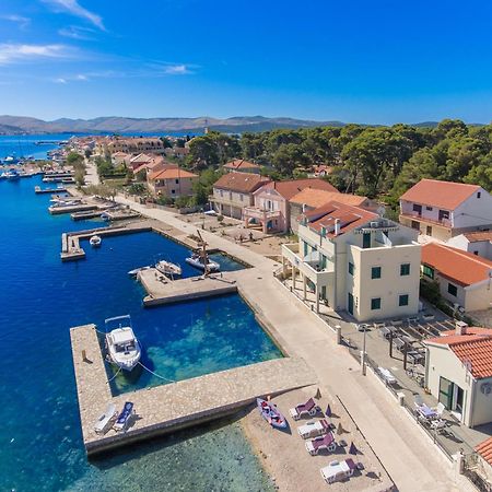 Appartamento Riva 2 Krapanj Esterno foto